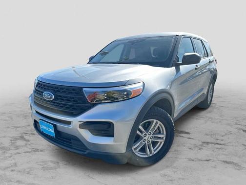 2022 Ford Explorer Base