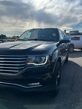 2017 Lincoln Navigator L Select