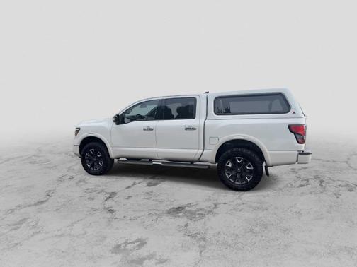 2023 Nissan Titan Platinum Reserve