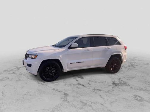 2017 Jeep Grand Cherokee Altitude