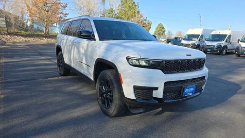 2025 Jeep Grand Cherokee L Laredo