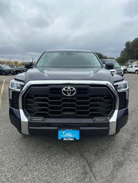 2022 Toyota Tundra SR5