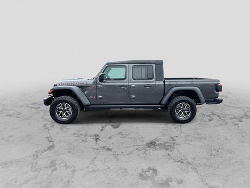 Granite Crystal Clearcoat Metallic 2026 Jeep Gladiator Rubicon