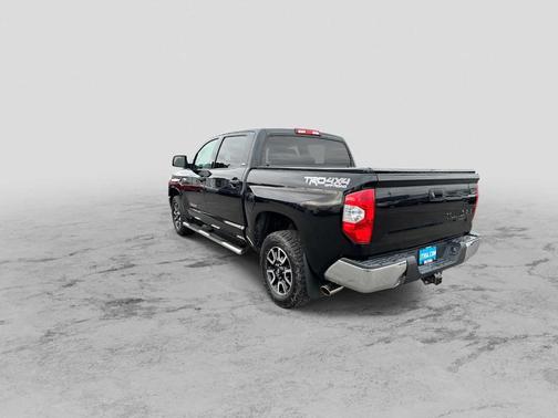 2014 Toyota Tundra SR5