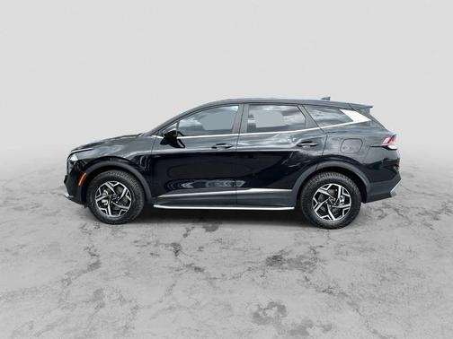 Fusion Orange 2023 Kia Sportage LX