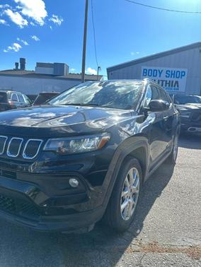 2022 Jeep Compass Latitude Lux