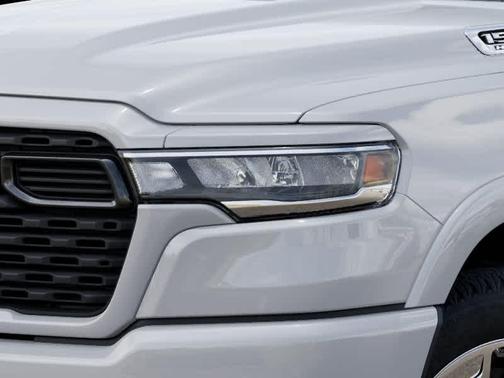 Bright White Clearcoat 2026 RAM 1500 Big Horn