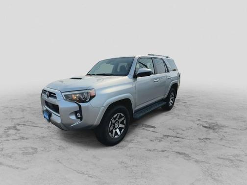 2024 Toyota 4Runner TRD Off Road