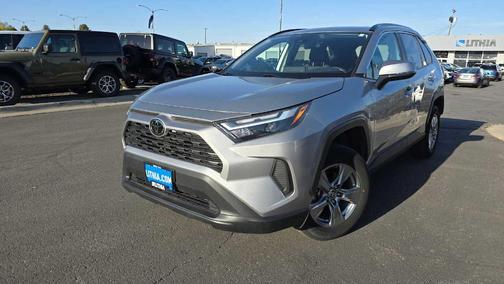 2024 Toyota RAV4 XLE