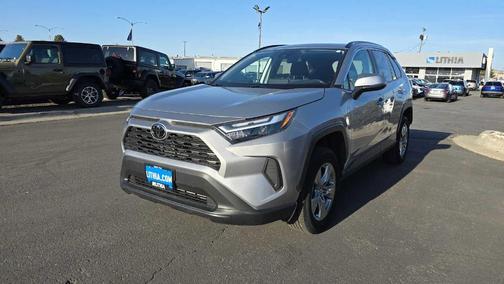 2024 Toyota RAV4 XLE