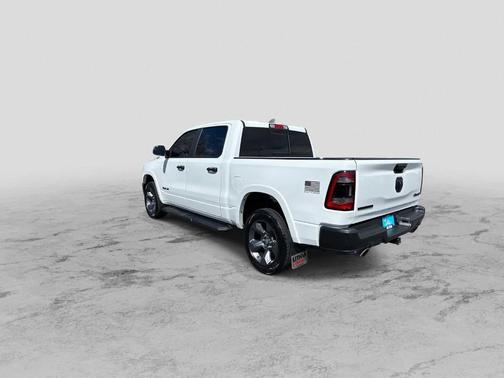 Bright White Clearcoat 2023 RAM 1500 Big Horn