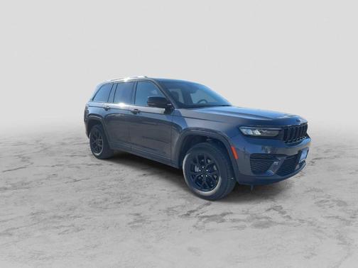 2024 Jeep Grand Cherokee Laredo