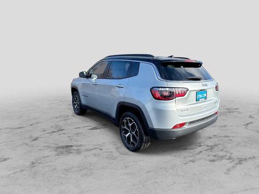 Silver Zynith 2026 Jeep Compass Limited