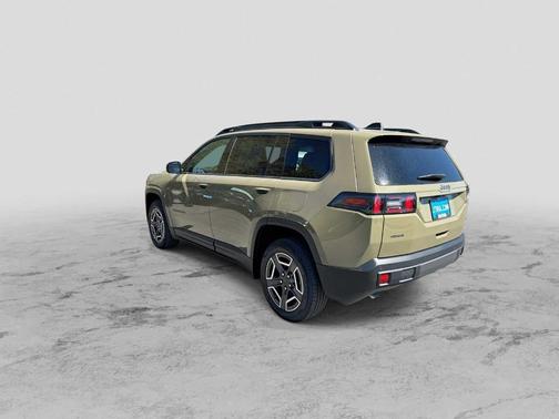 41 2026 Jeep Cherokee LAREDO/LIMITED