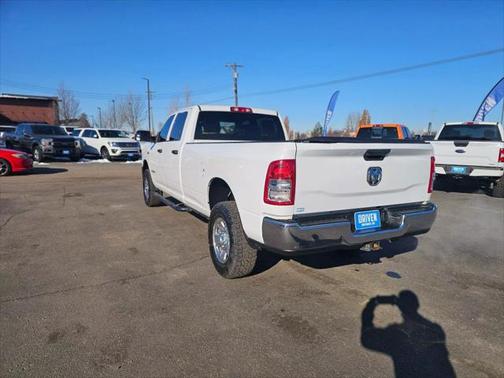 2022 RAM 2500 Tradesman Crew Cab 4x4 8' Box