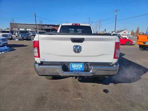 2022 RAM 2500 Tradesman Crew Cab 4x4 8' Box