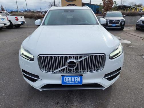 2019 Volvo XC90 T6 Inscription