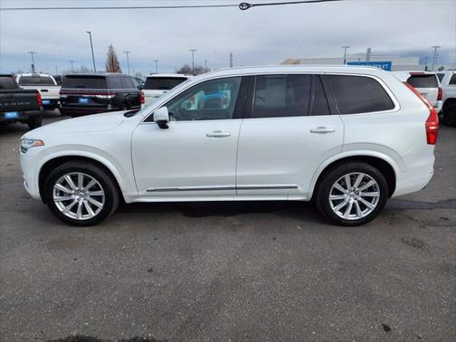 2019 Volvo XC90 T6 Inscription