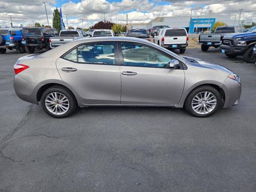 2014 Toyota Corolla LE