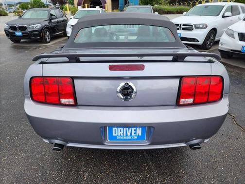 2006 Ford Mustang GT Premium