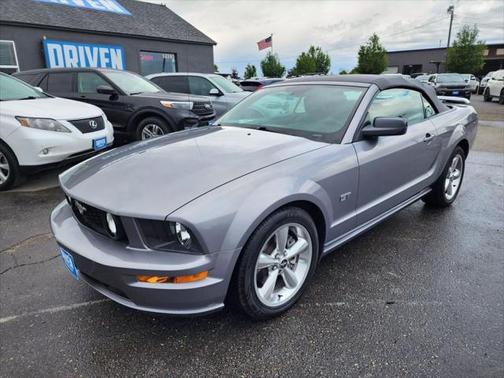 2006 Ford Mustang GT Premium