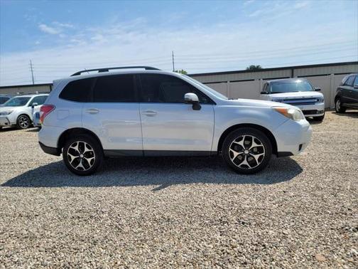2014 Subaru Forester 2.0XT Touring