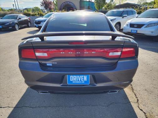 2014 Dodge Charger SE