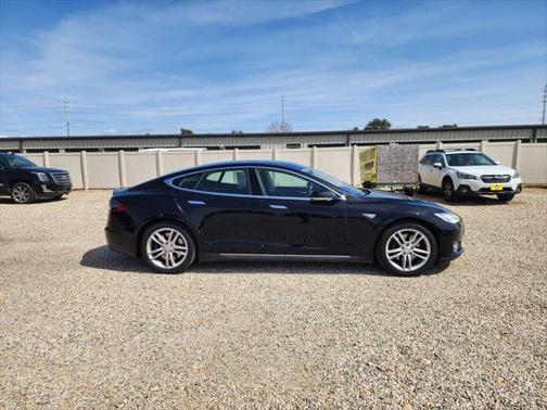 2014 Tesla Model S 85