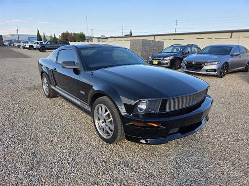2007 Ford Mustang GT Premium