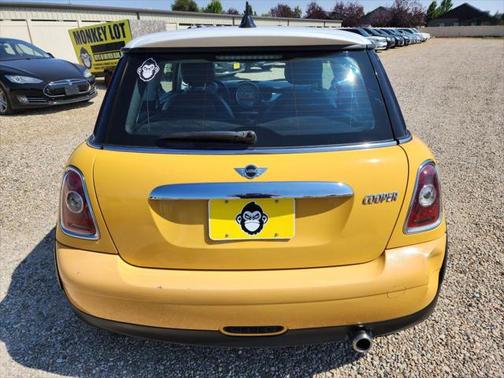 2009 MINI Cooper Base