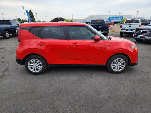 2022 Kia Soul LX