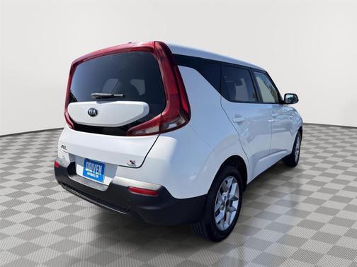 Snow White Pearl 2021 Kia Soul S