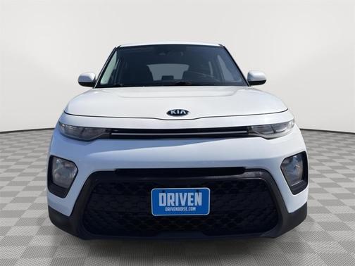 Snow White Pearl 2021 Kia Soul S