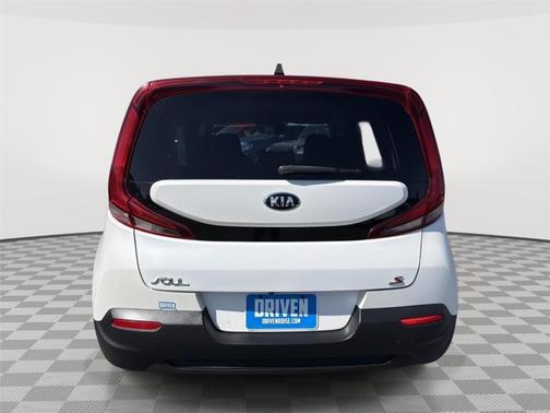 Snow White Pearl 2021 Kia Soul S