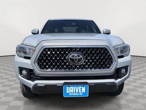 Cement 2019 Toyota Tacoma TRD Off Road