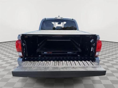 Cement 2019 Toyota Tacoma TRD Off Road