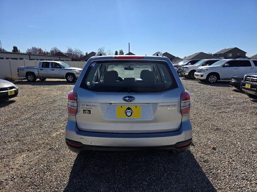 2015 Subaru Forester 2.5i