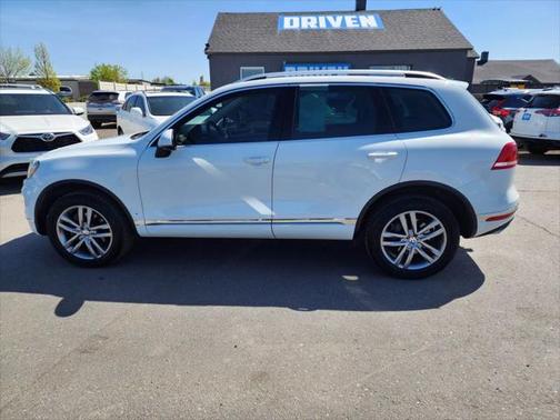 2016 Volkswagen Touareg TDI Lux