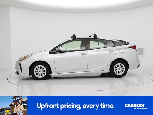 2019 Toyota Prius LE