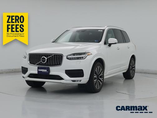 White 2021 Volvo XC90 T6 Momentum