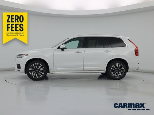 White 2021 Volvo XC90 T6 Momentum
