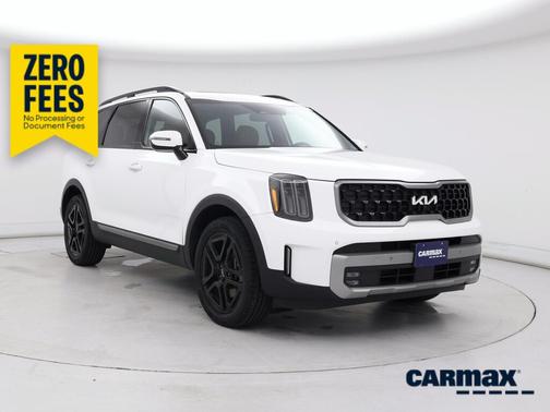 White 2023 Kia Telluride SX
