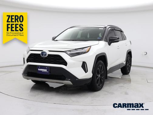 White 2022 Toyota RAV4 Hybrid XSE