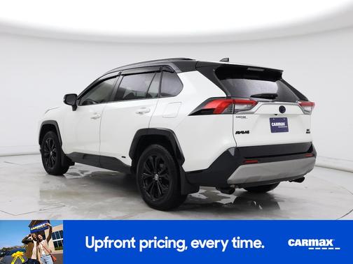White 2022 Toyota RAV4 Hybrid XSE