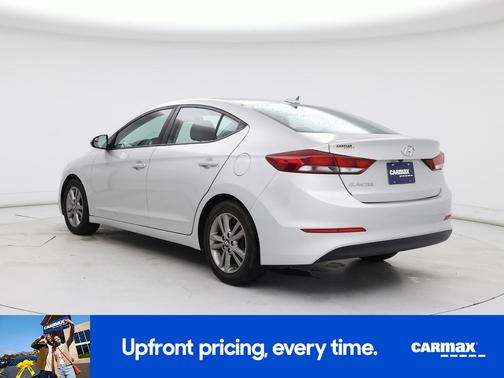 Silver 2017 Hyundai ELANTRA SE