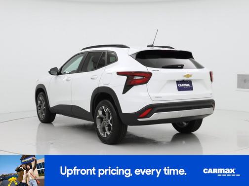 White 2025 Chevrolet Trax LT