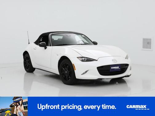 2020 Mazda MX-5 Miata Sport