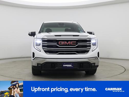 White 2025 GMC Sierra 1500 SLT