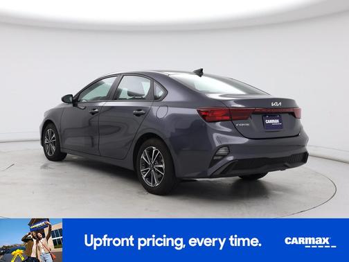 Gray 2024 Kia Forte LXS