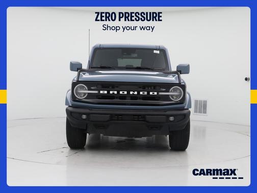 Gray 2023 Ford Bronco Outer Banks